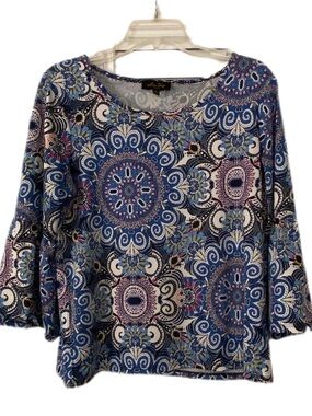 Melissa Paige Blue and Lavender Medallion Bell-Sleeve Top Size Petite Large